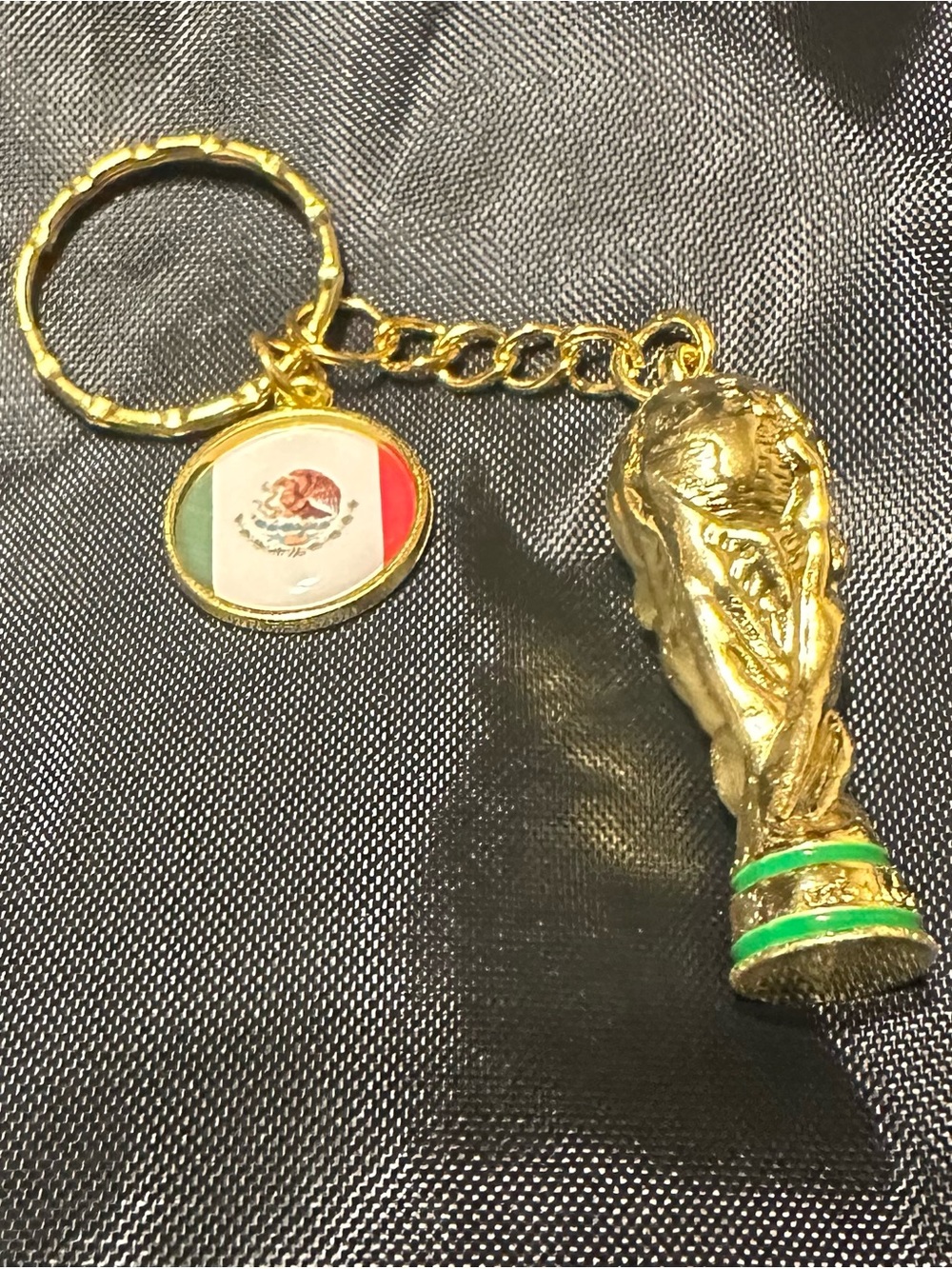 2026 Mexico World Cup Trophy Keychain New Souvenir Soccer Seleccion Mexicana